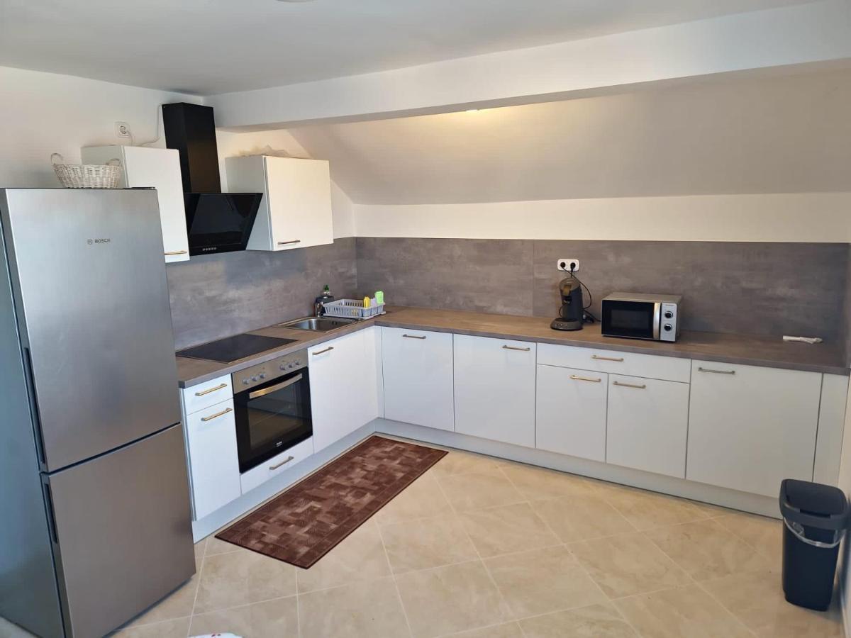 Apartments Janko Pakostane Ngoại thất bức ảnh